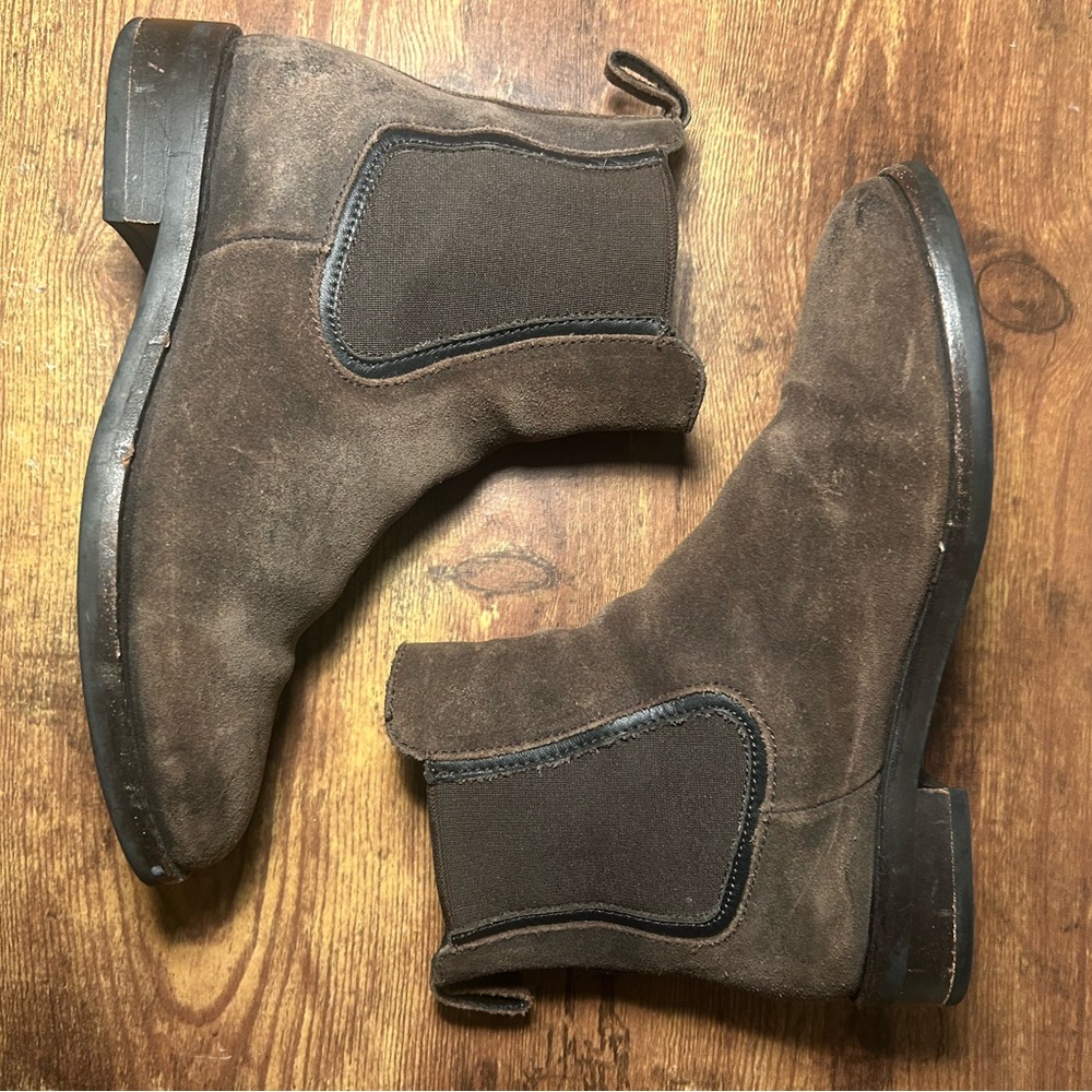 Thursday size 5.5 Suede Chelsea Boots